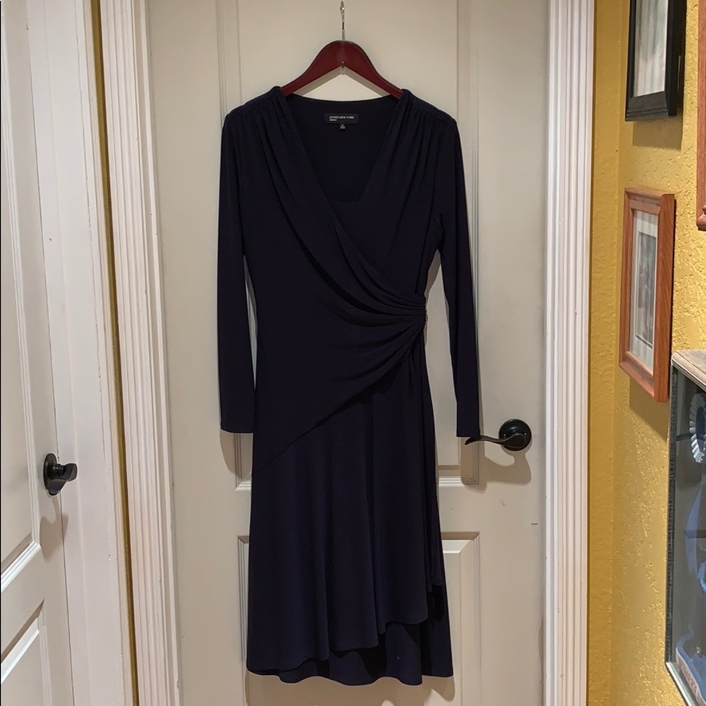 Versatile Navy dress - Picture 1 of 7